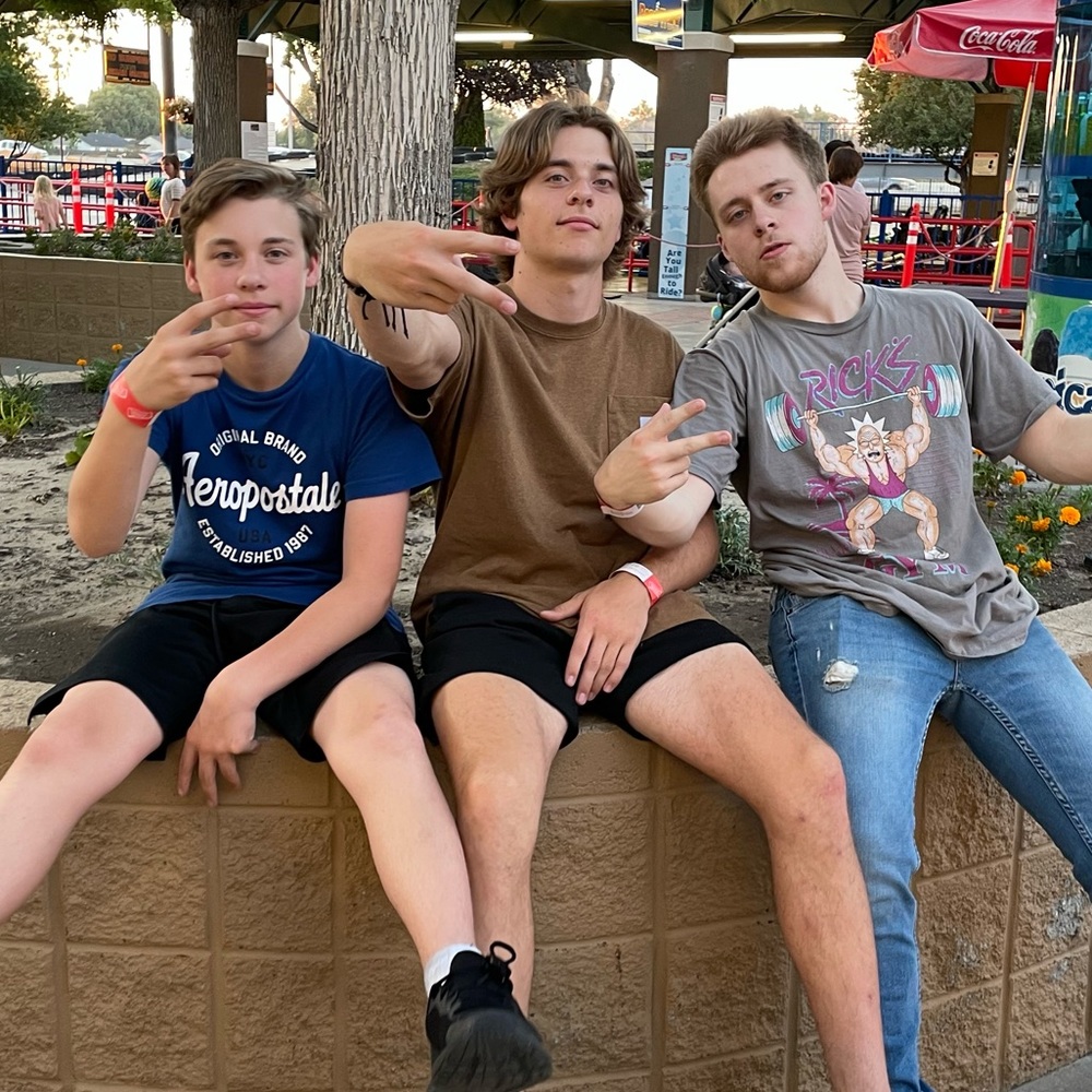 Meet your Posher, Tucker